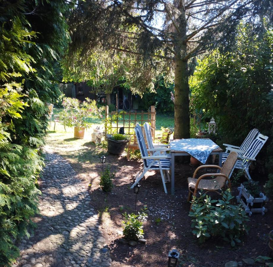 B&B Family Basement Apartment, Breakfast, Free Parking, 5Km From Tulln Chorherrn Eksteriør bilde
