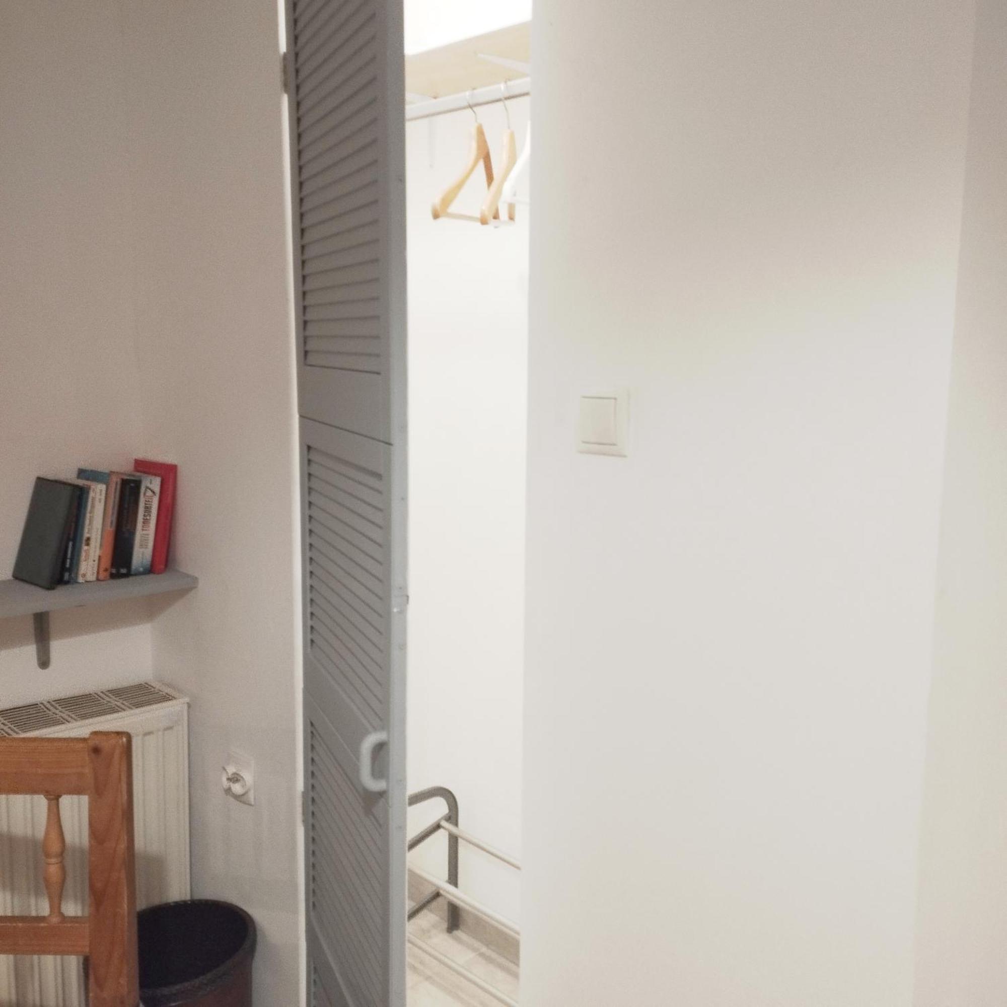 B&B Family Basement Apartment, Breakfast, Free Parking, 5Km From Tulln Chorherrn Eksteriør bilde
